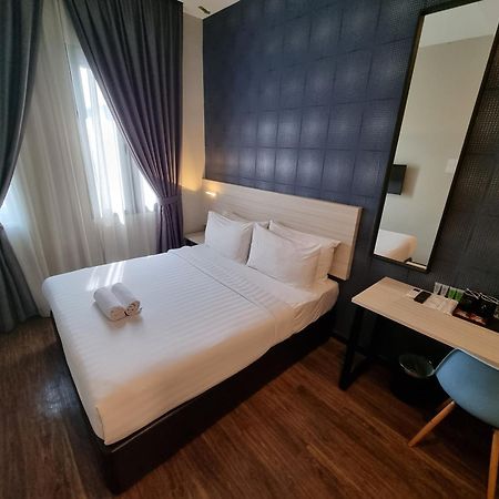 The Square Hotel Skudai Kültér fotó