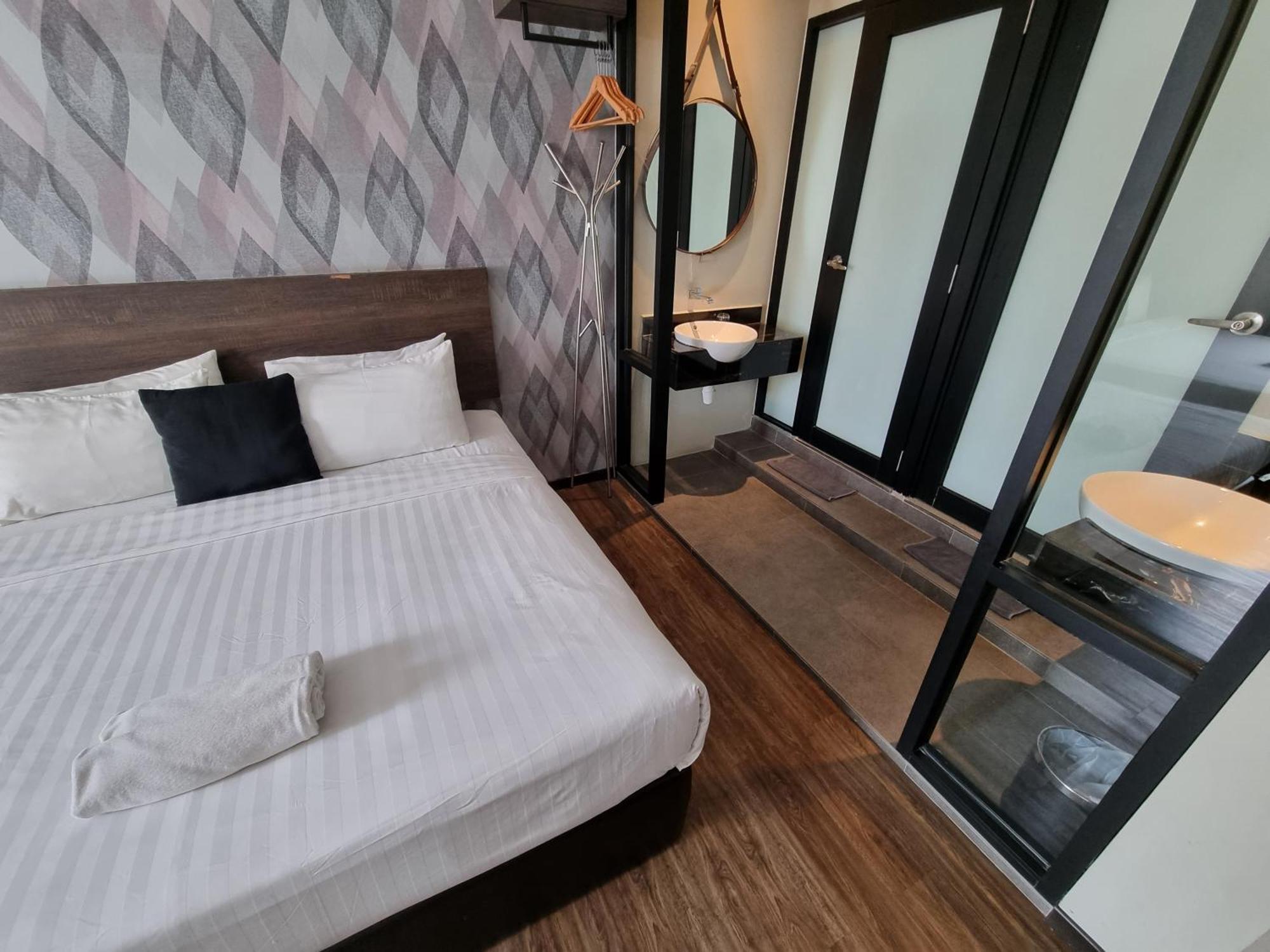 The Square Hotel Skudai Kültér fotó