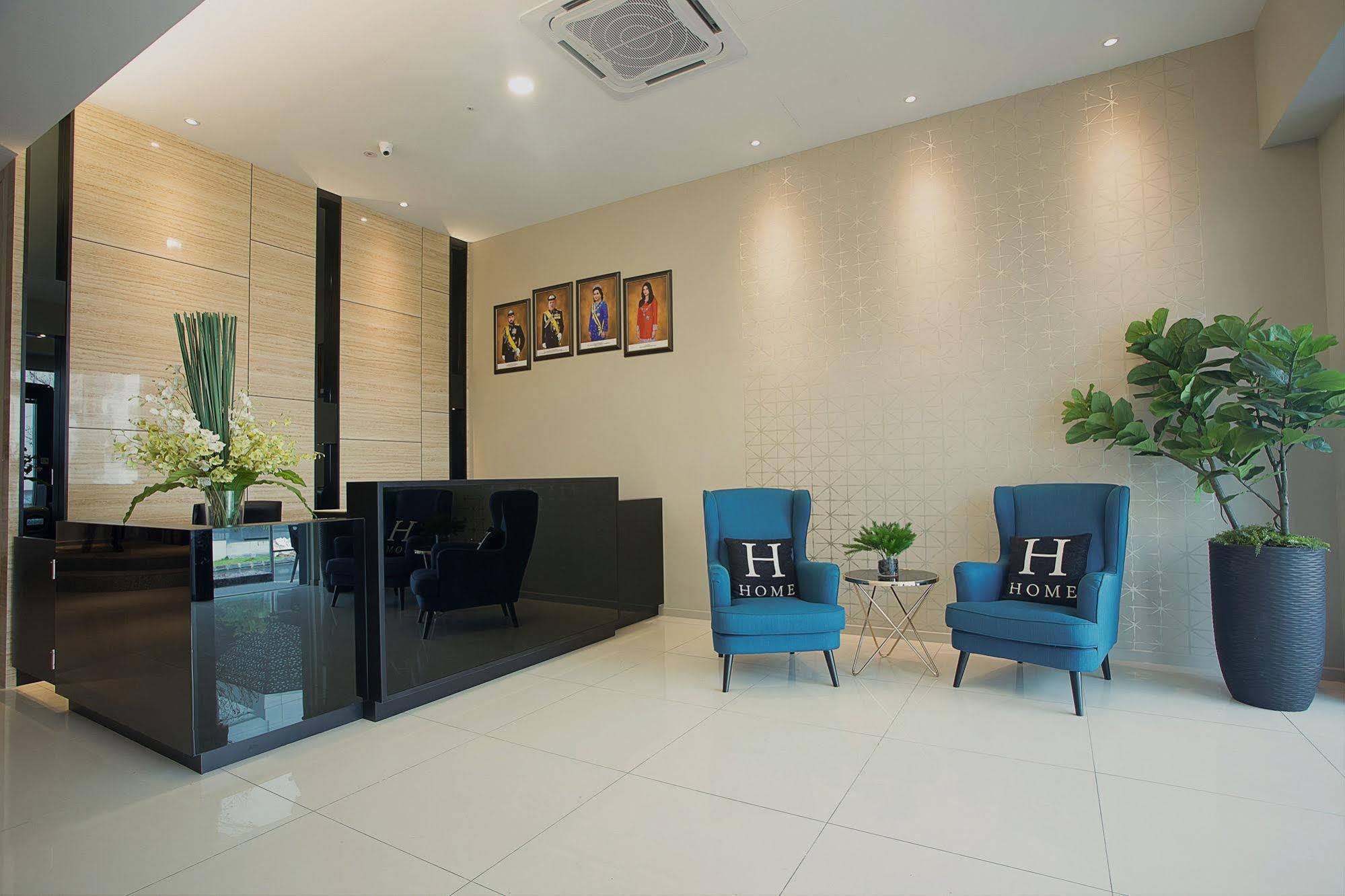 The Square Hotel Skudai Kültér fotó