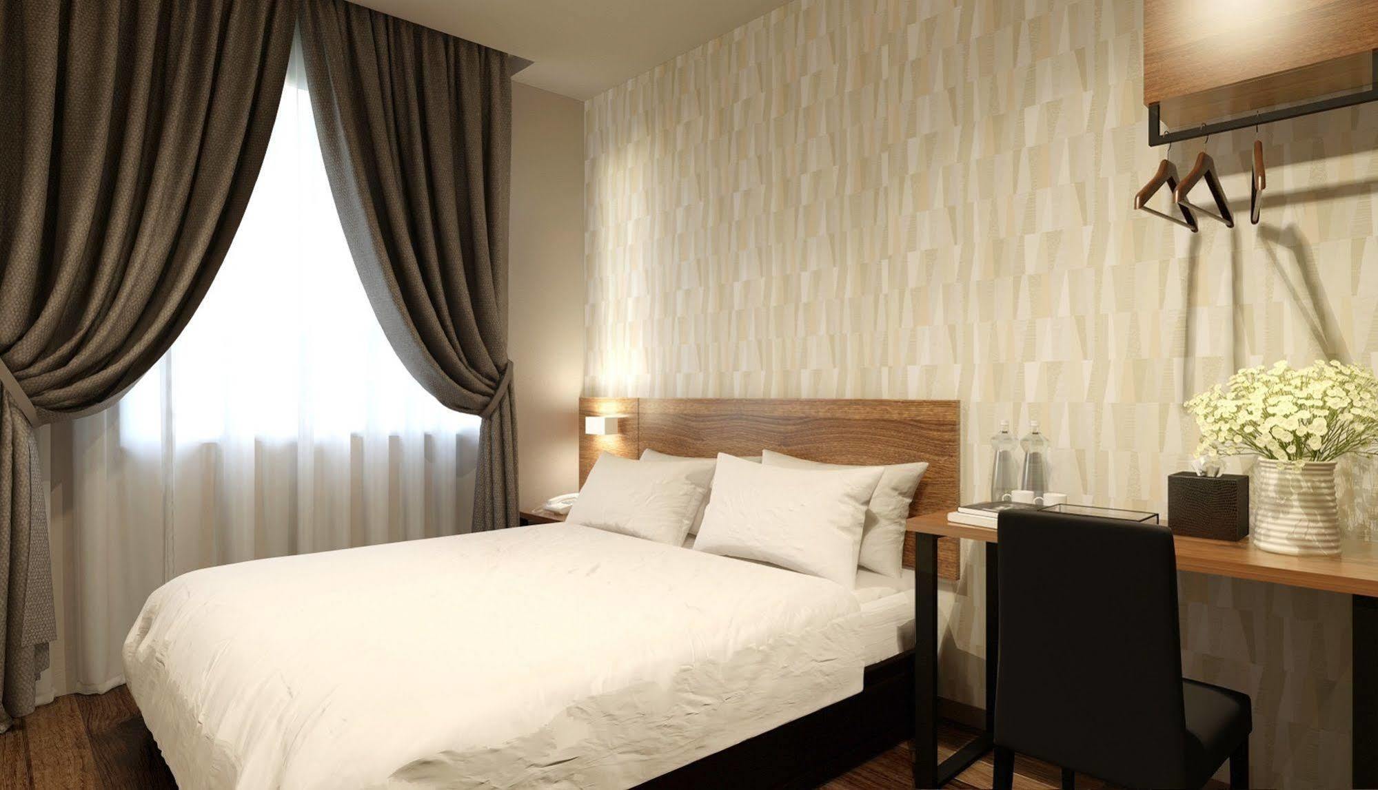 The Square Hotel Skudai Kültér fotó