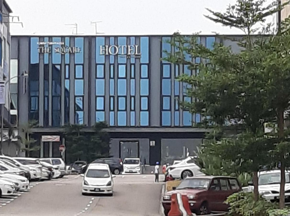 The Square Hotel Skudai Kültér fotó